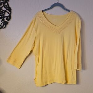 D&G V-neck ¾ sleeve Embellished top